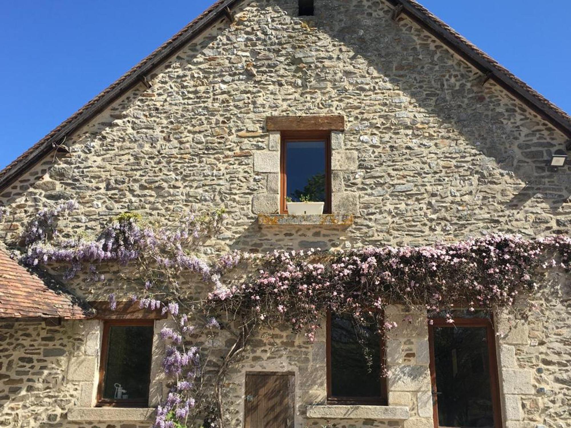 Villa Gite Ecologique De Charme Avec Grand Jardin, Proche Des Alpes Mancelles, Ideal Famille Et Amis - Fr-1-410-132 Moulins-le-Carbonnel Exterior foto